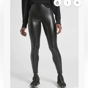 Athleta Delancey Shine Tight